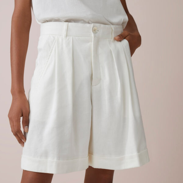 Closed - Shorts Janie