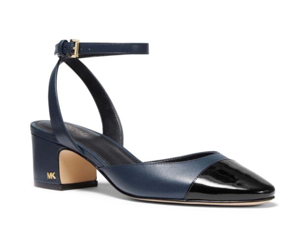 Michael Kors - Brie Closed Toe